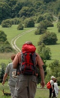 pilger_mit_rucksack pilger_mit_rucksack